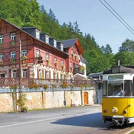 Forsthaus 3*